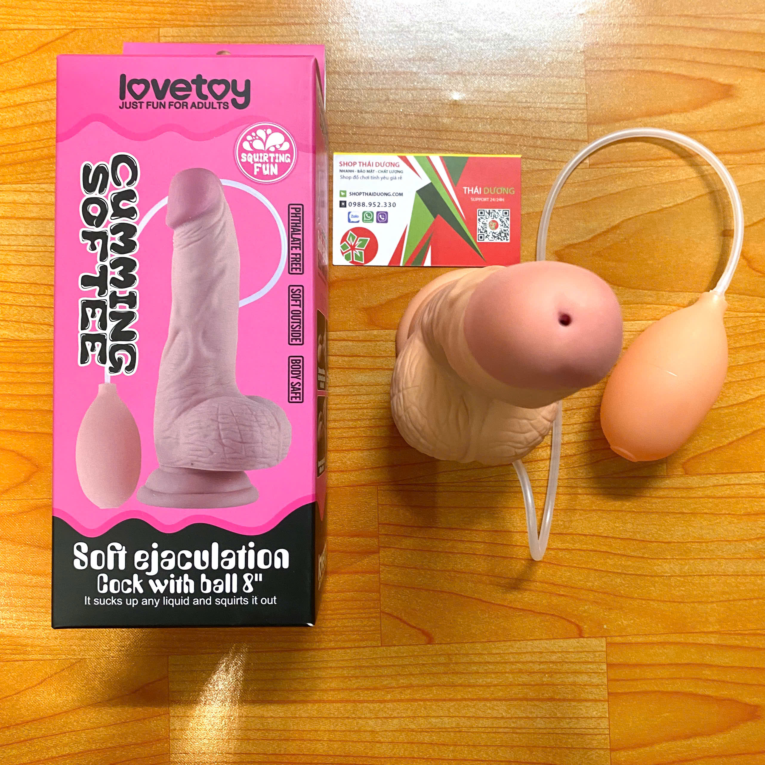 Dương vật giả hít tường Lovetoy xuất tinh giống thật cho nữ