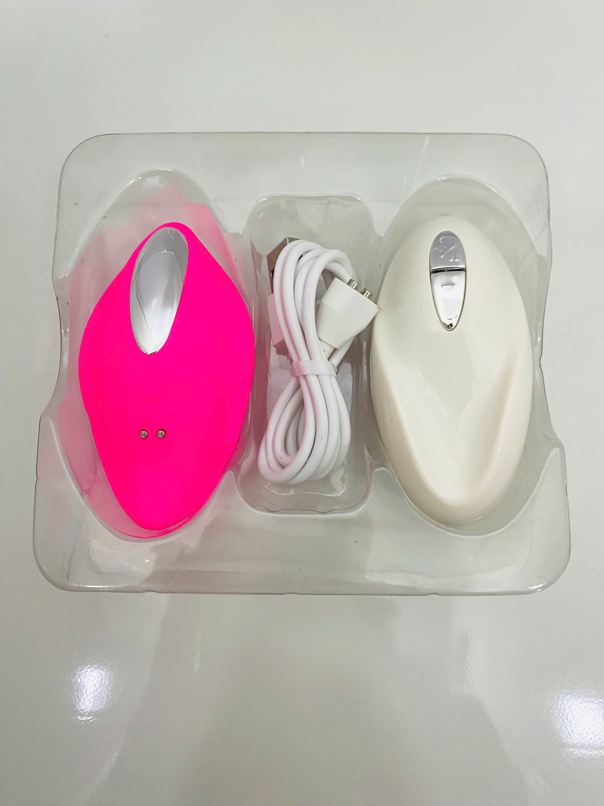 Trứng Rung Mu Rùa Điều Khiển Từ Xa Gắn Quần Chip 12 Chế Độ Rung