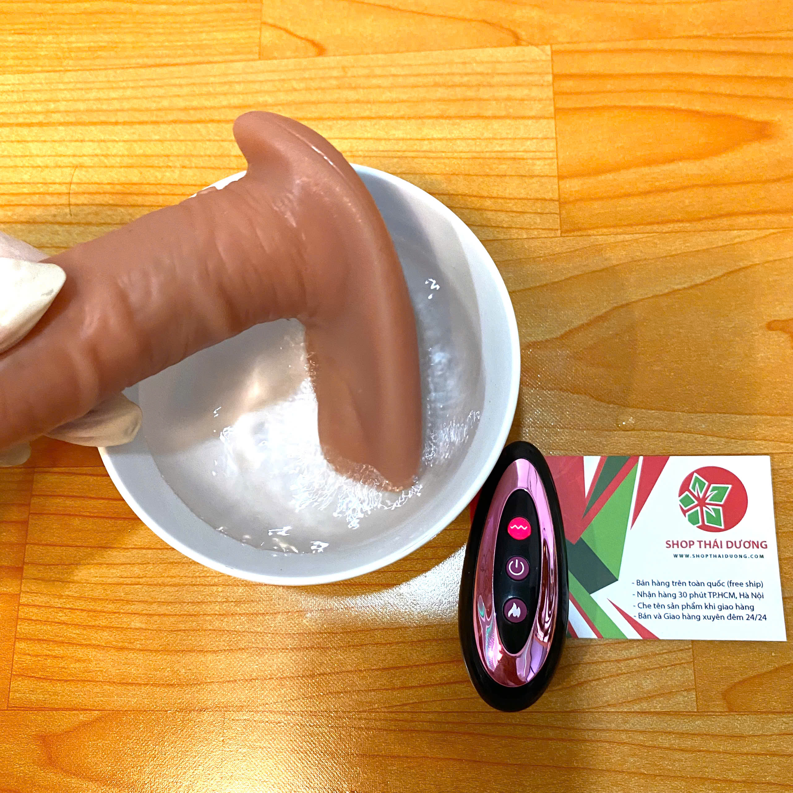 Quần Chip Rung Dương Vật Giả Thụt Toả Nhiệt 7 Chế Độ Điều Khiển