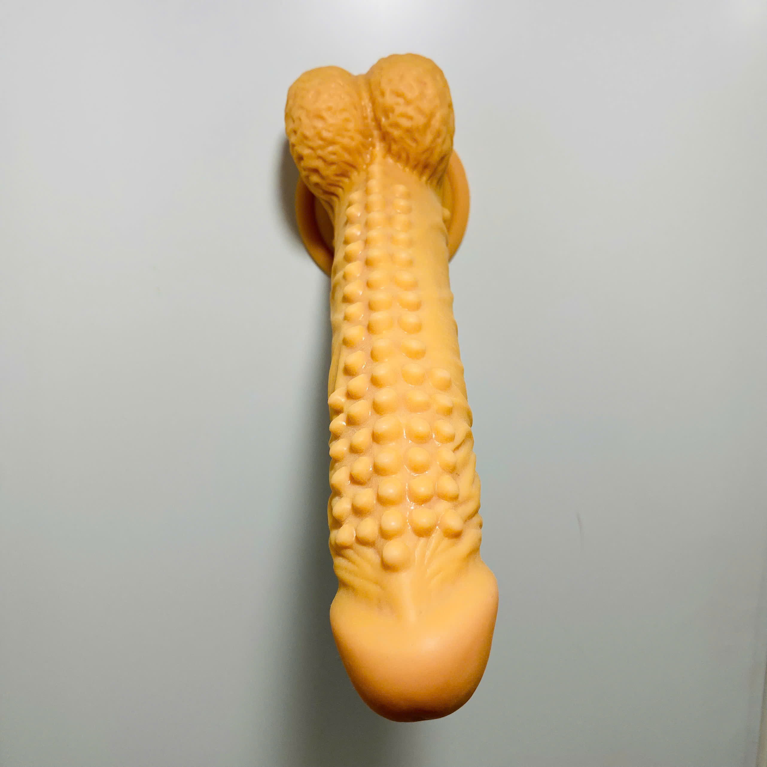 Dương vật giả hít tường có bìu gai nhỏ cảm giác cực sướng khi dùng