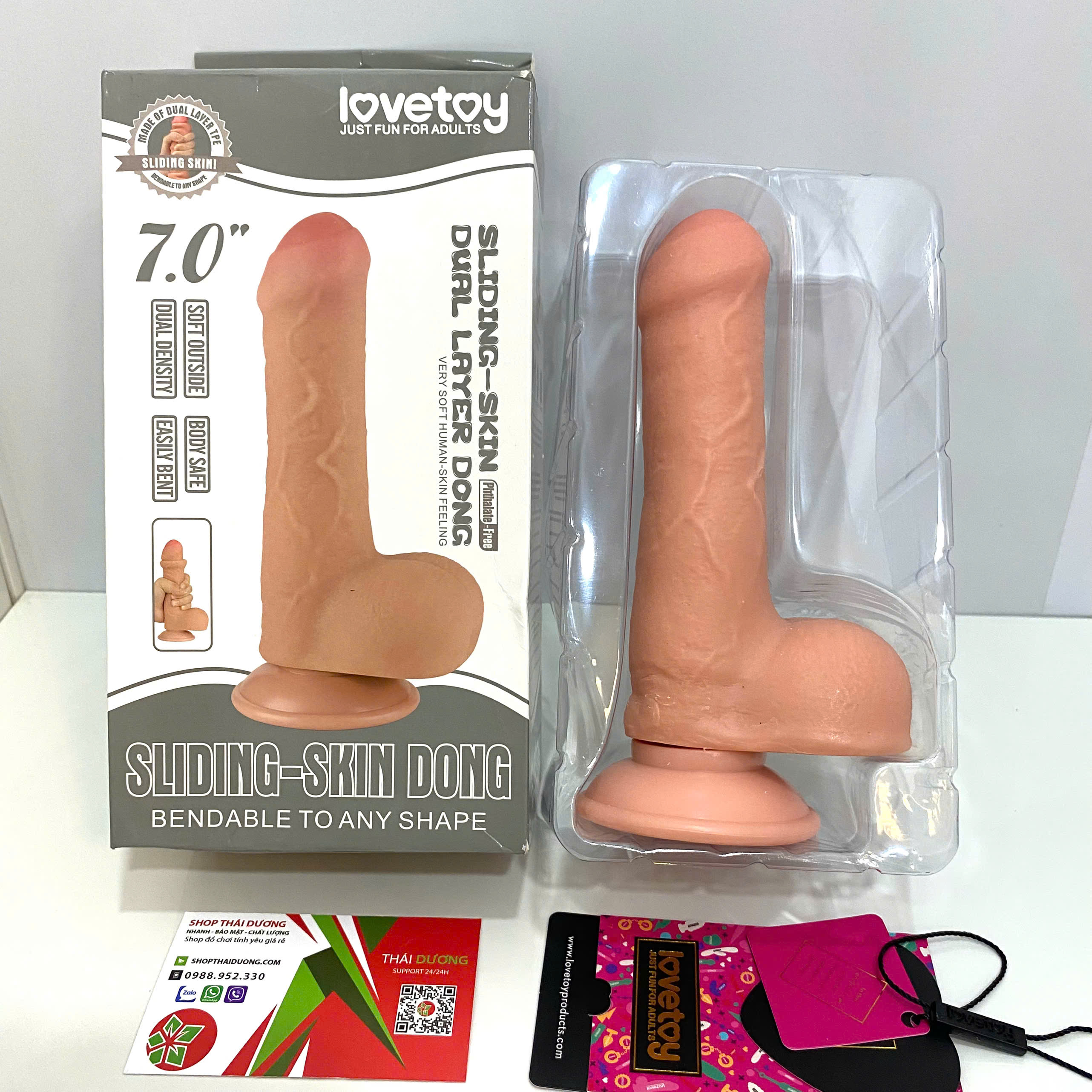 Dildo silicon có bìu gắn tường 7 inch, đầu khấc tăng khoái cảm nữ