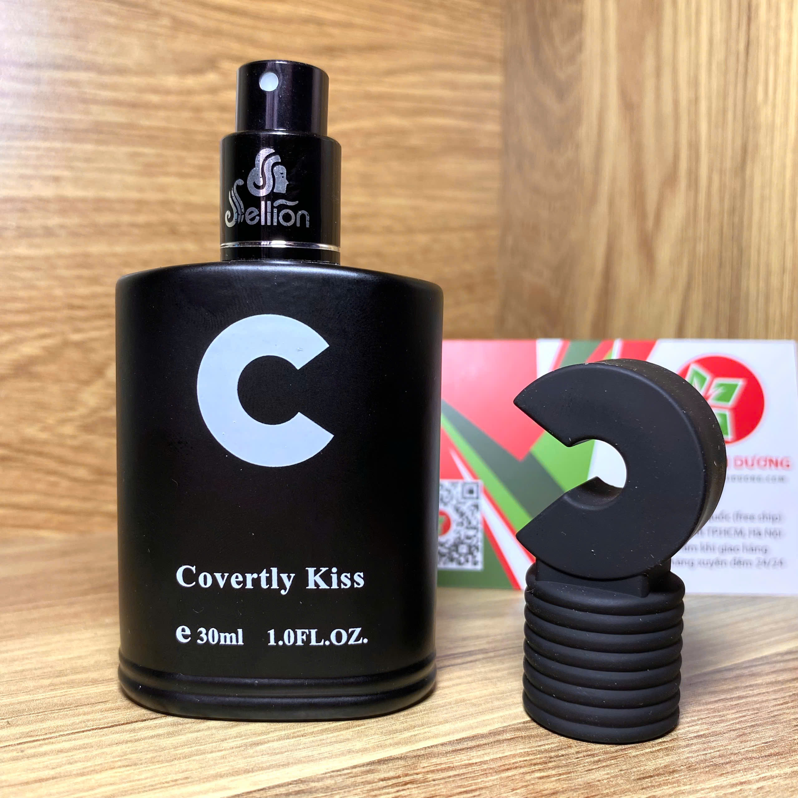 Nước Hoa Kích Tình Dục Nữ Covertly Kiss 30ml Tăng Ham Muốn Nữ